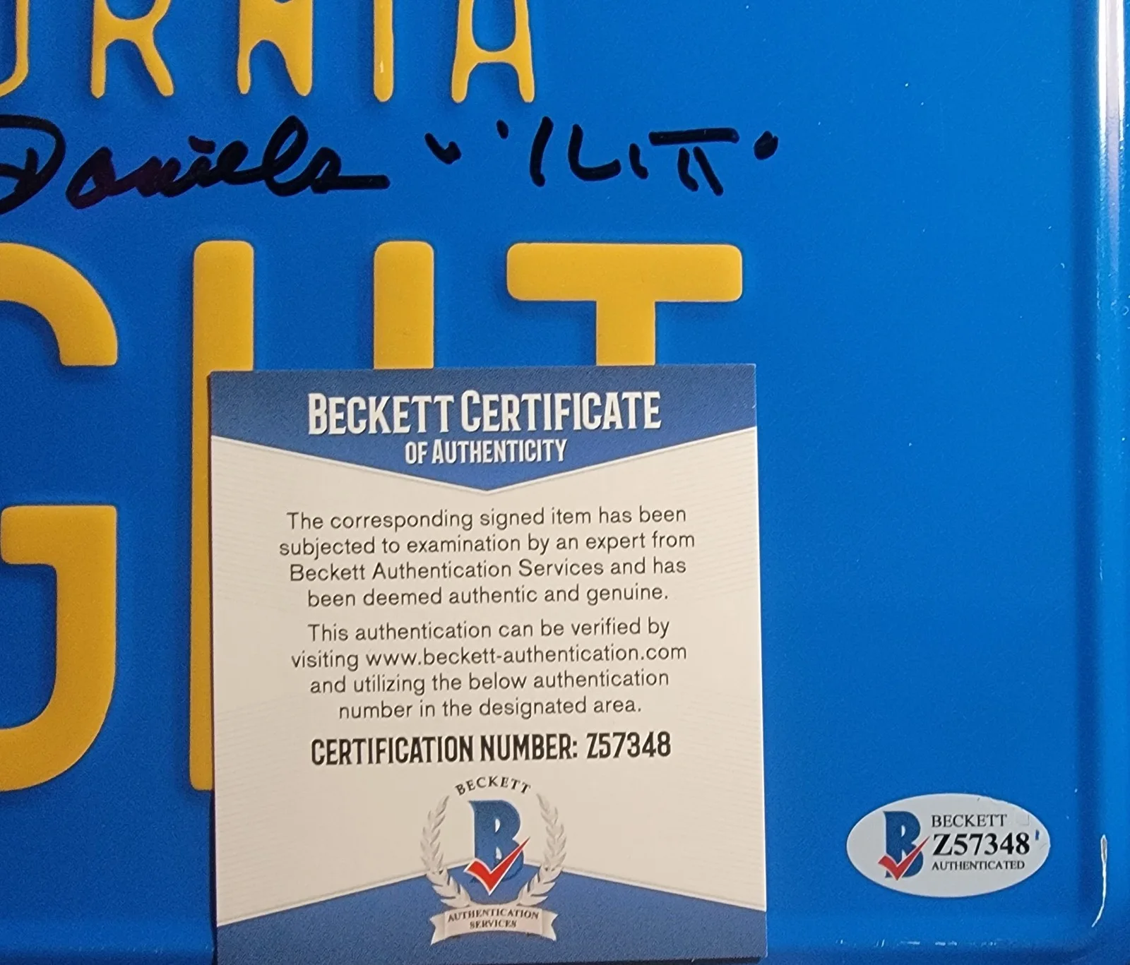 William Daniels — William Daniels Signed Metal License Plate W/ Beckett COA Knight Rider K.I.T.T., изображение 2