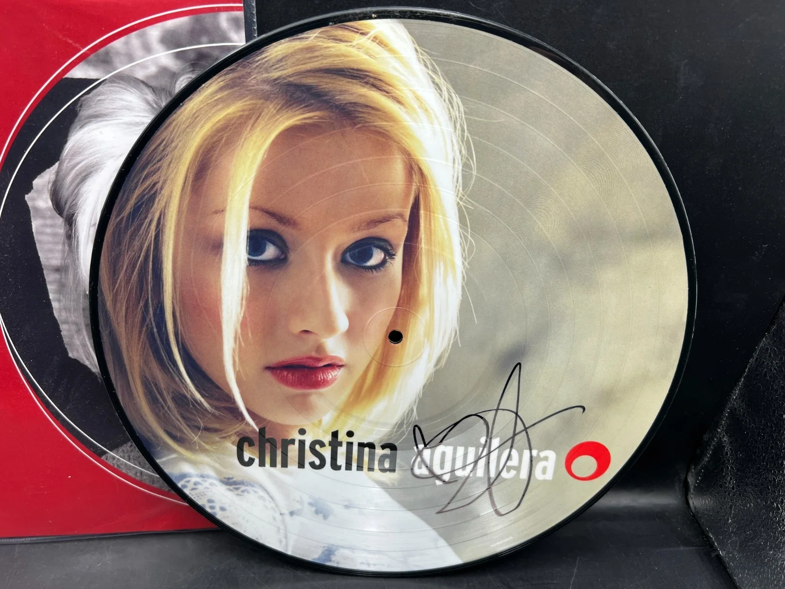 Christina Aguilera Signed Debut Picture Disc Vinyl Album LP Beckett BAS COA, изображение 2