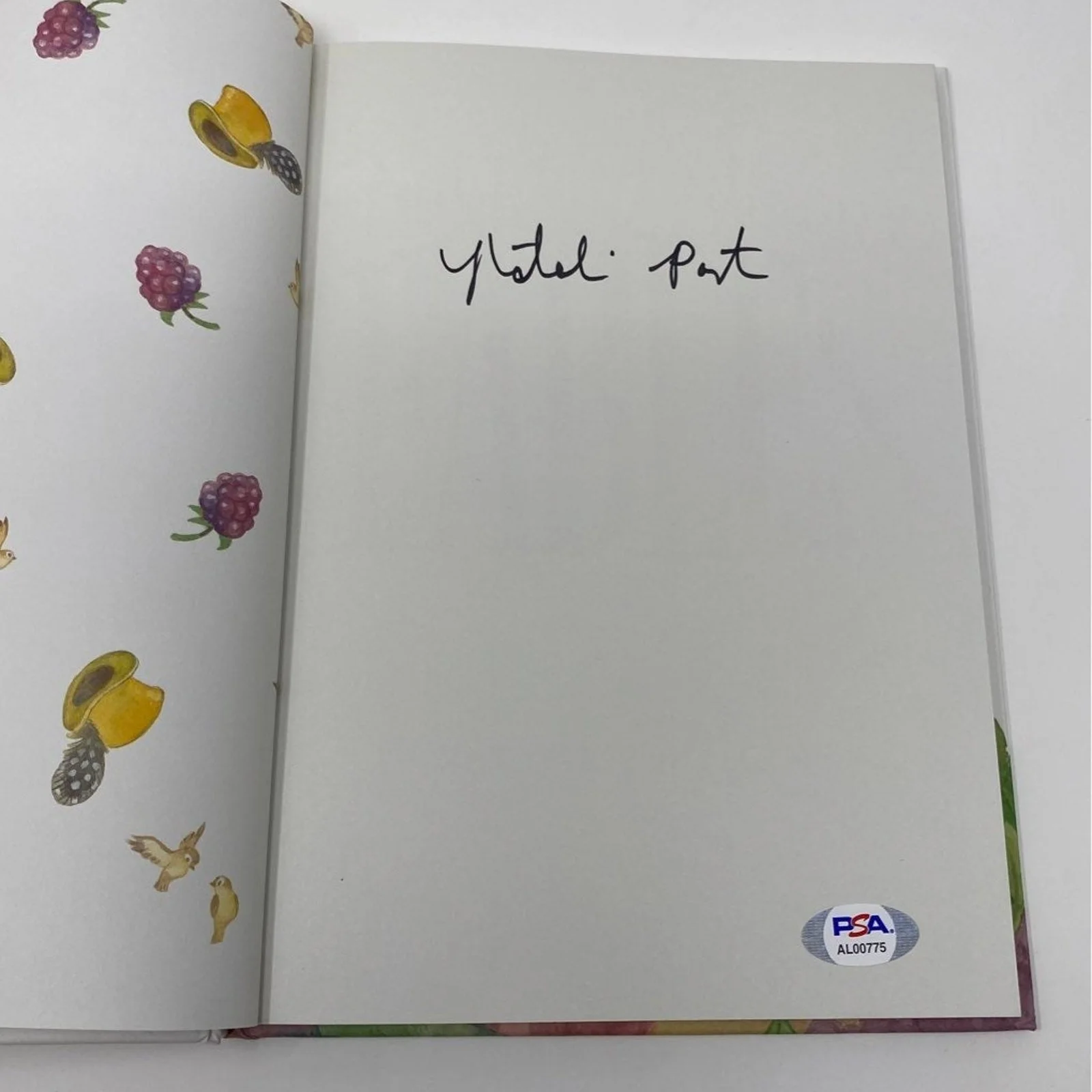 Natalie Portman's Fables Signed Book PSA Full Letter Portman, изображение 2