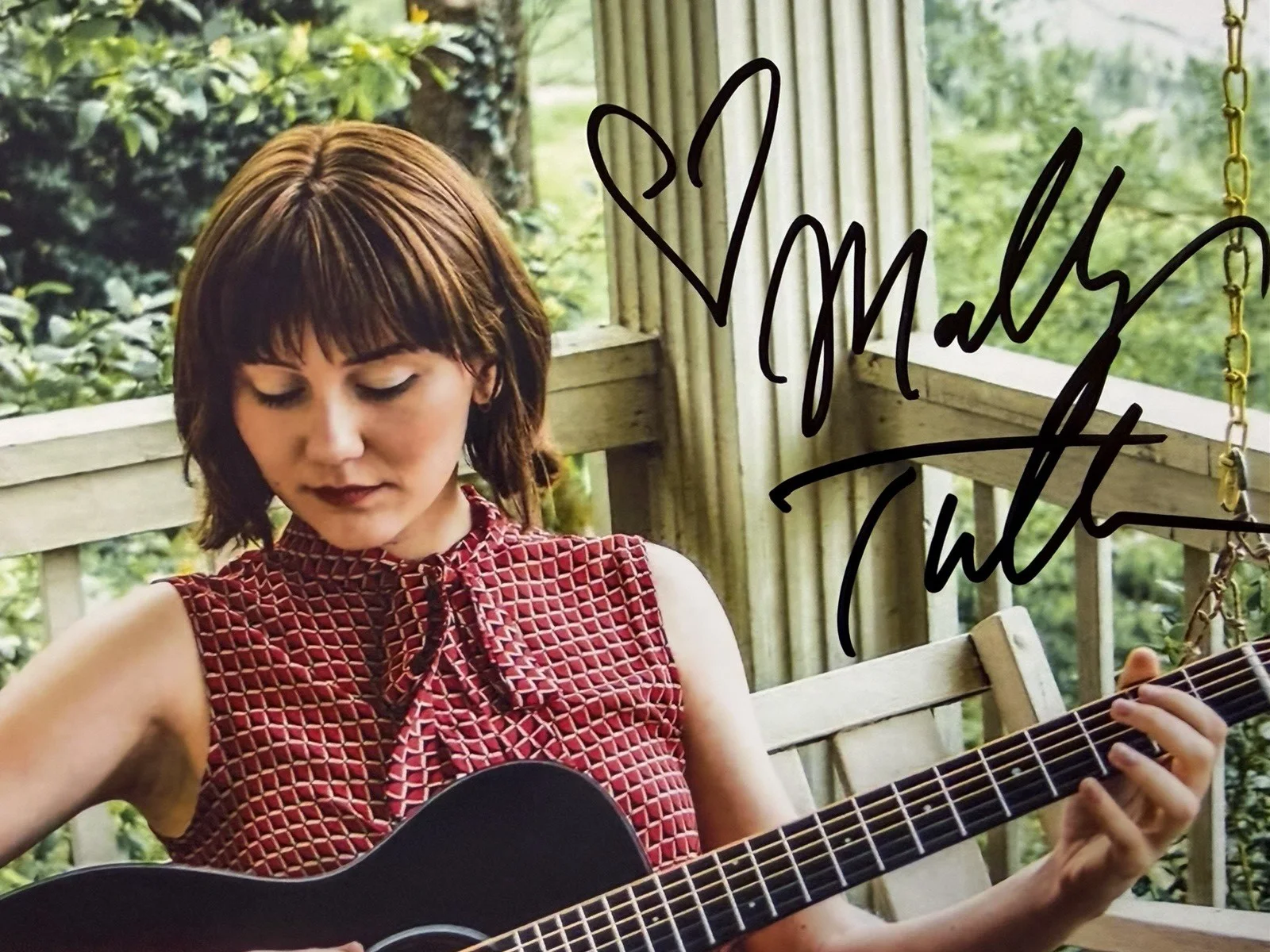 Molly Tuttle Signed 8x10 Photo PSA/DNA COA AP85056 Autograph Bluegrass, изображение 3