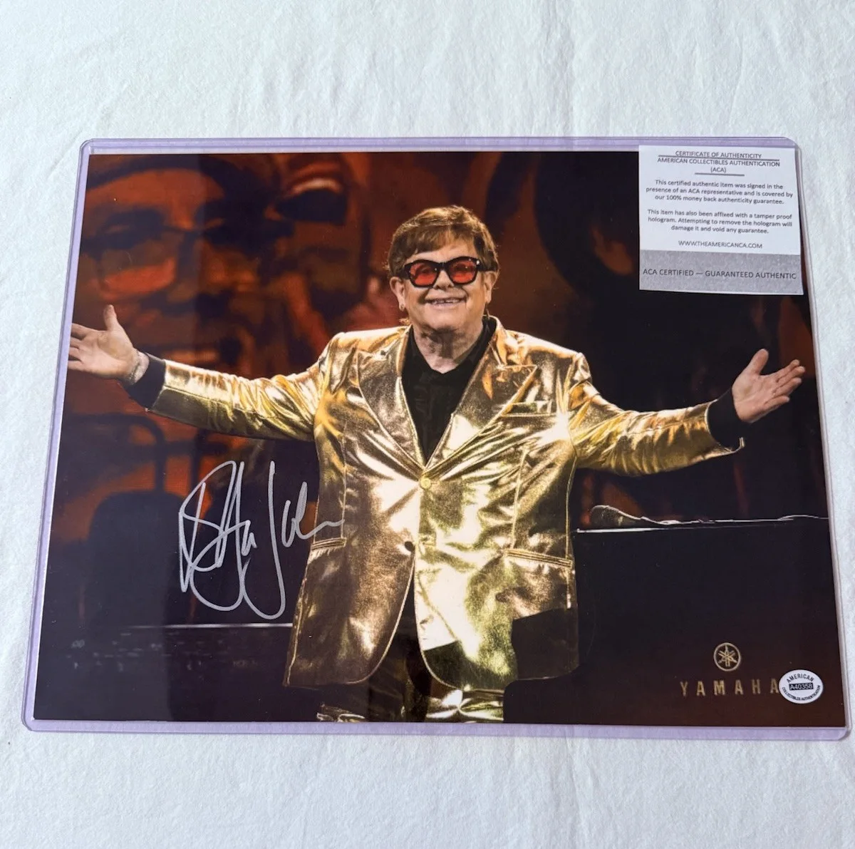 Sir Elton Hercules John GOAT Rare Signed Autographed 11x14 Photo with COA, image 4
