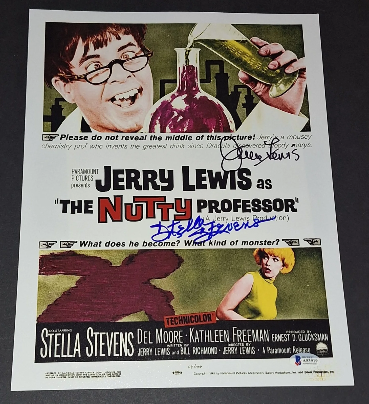 Jerry Lewis, Stella Stevens — Jerry Lewis and Stella Stevens Signed Autographed 11x14 Nutty Professor Beckett, изображение 2