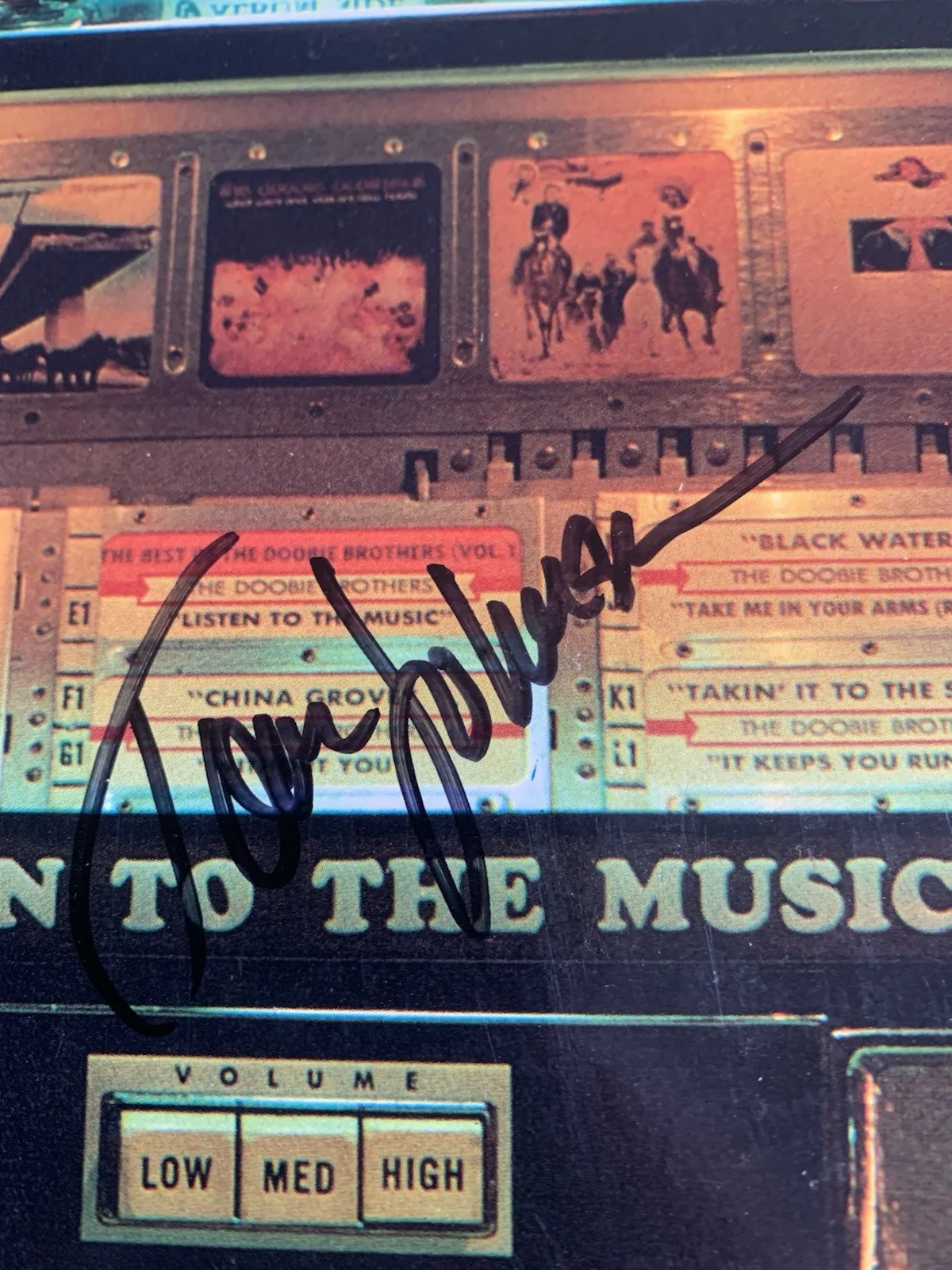 DOOBIE BROTHERS HAND SIGNED BEST OF DOOBIES ALBUM TOM JOHNSTON+MCFEE+2 JSA, изображение 5