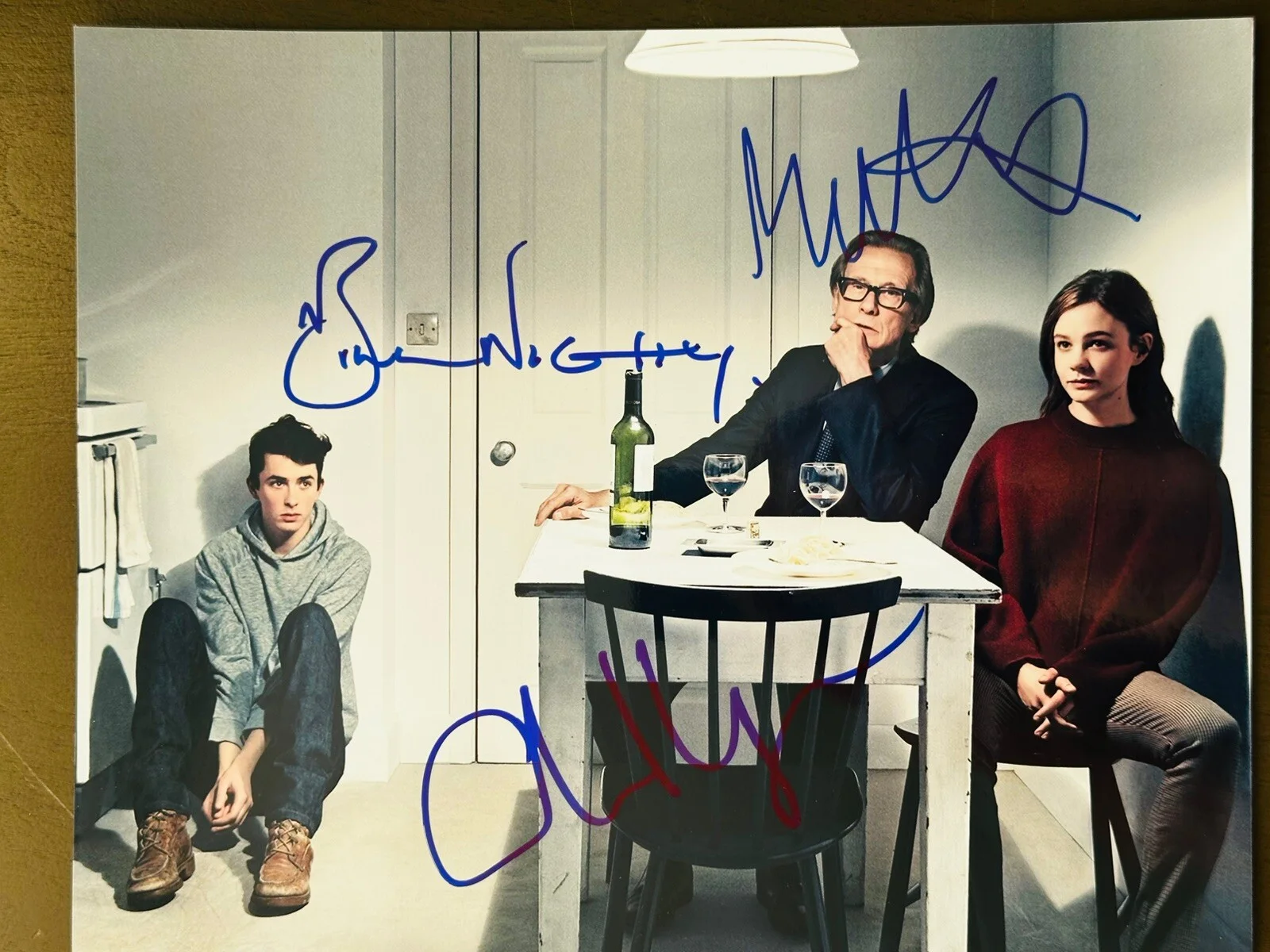 carey mulligan, bill nighy — Carey Mulligan, Bill Nighy, Matthew Beard signed Skylight 8x10 Photo
