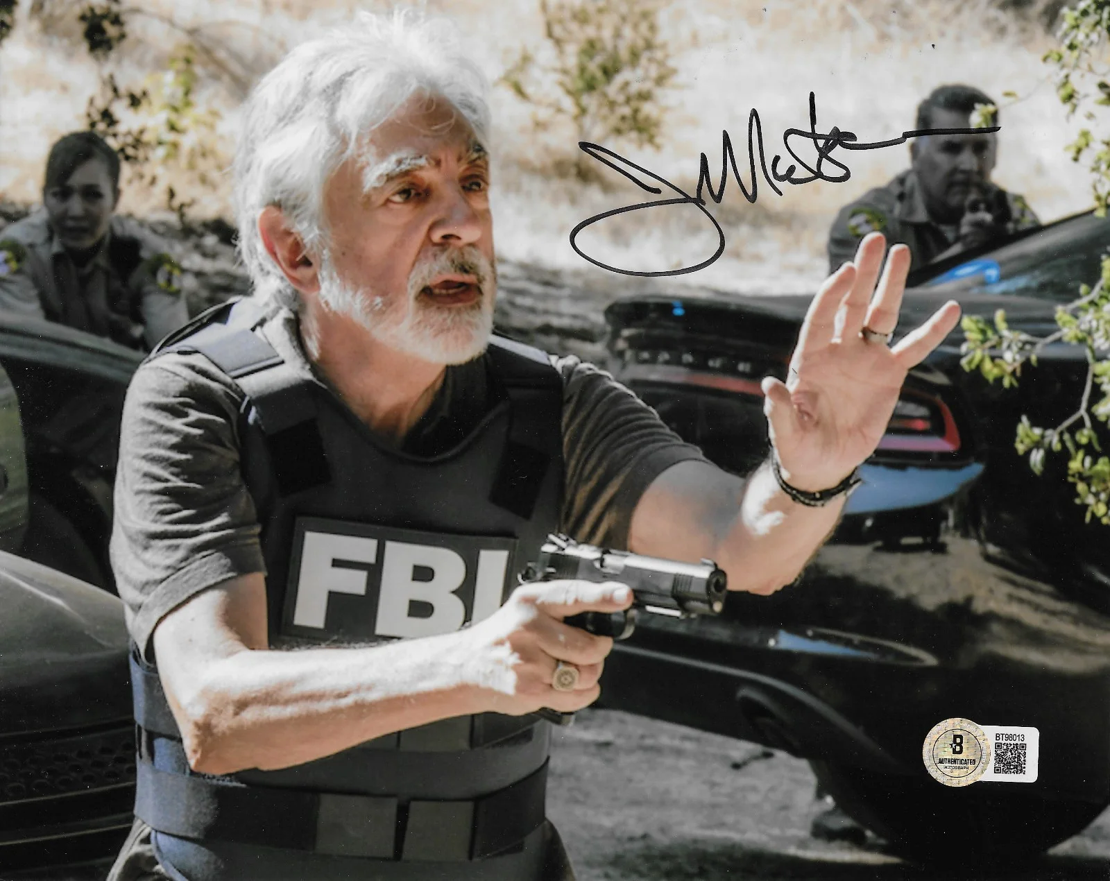 Joe Mantegna — Joe Mantegna Signed 8x10 Photo BAS Autographed Criminal Minds Evolution