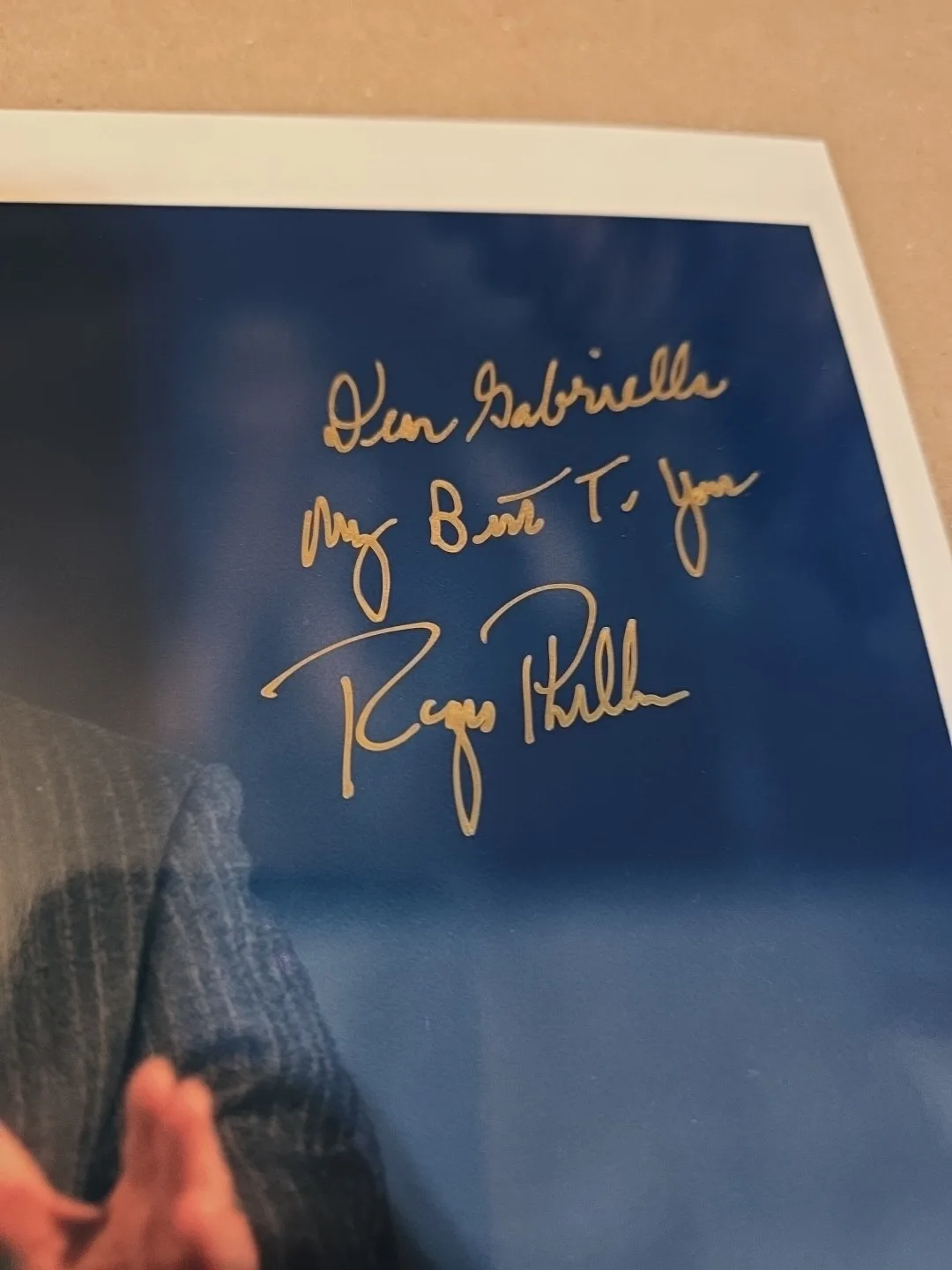 Regis Philbin Live! Who Wants to Be A Millionaire signed 8x10 photo, image 2