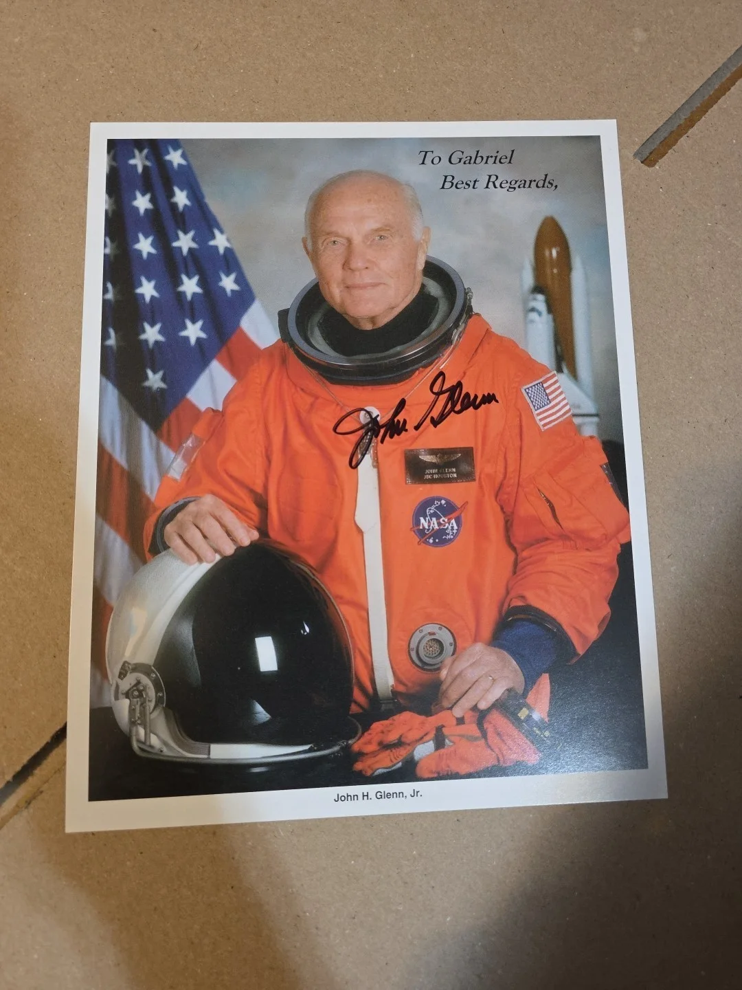 John Glenn — JOHN GLENN SIGNED AUTOGRAPH 8X10 PHOTO USA ASTRONAUT NASA SENATOR