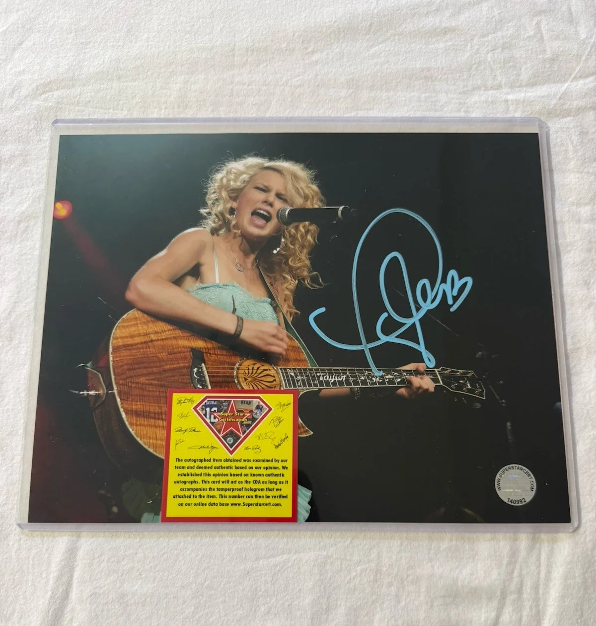Taylor Alison Swift Rare Signed Autographed 8x10 Photo COA, image 3