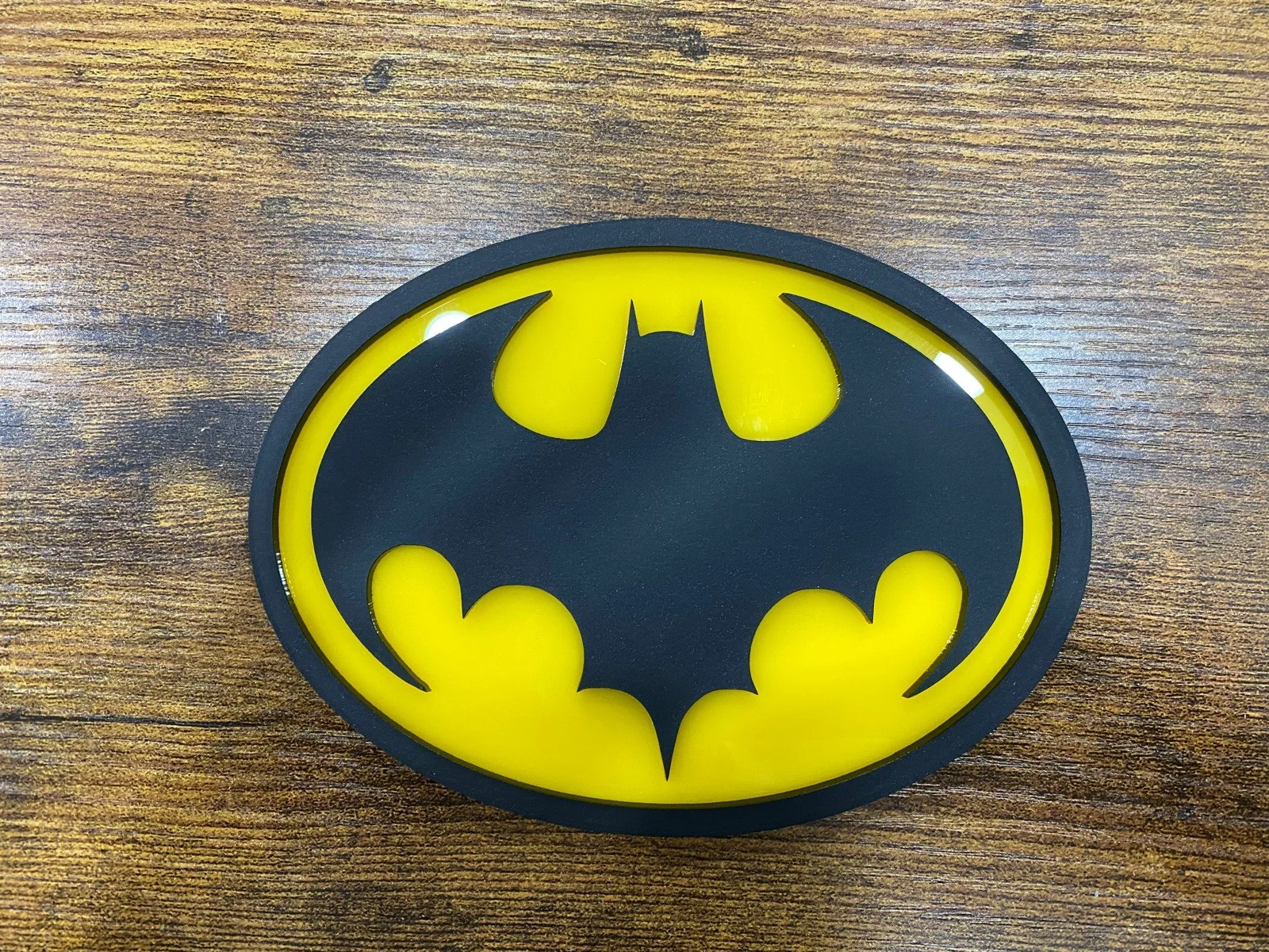 Batman 1989 Suit Michael Keaton Chest Symbol Emblem 1:1 Prop Replica, изображение 3