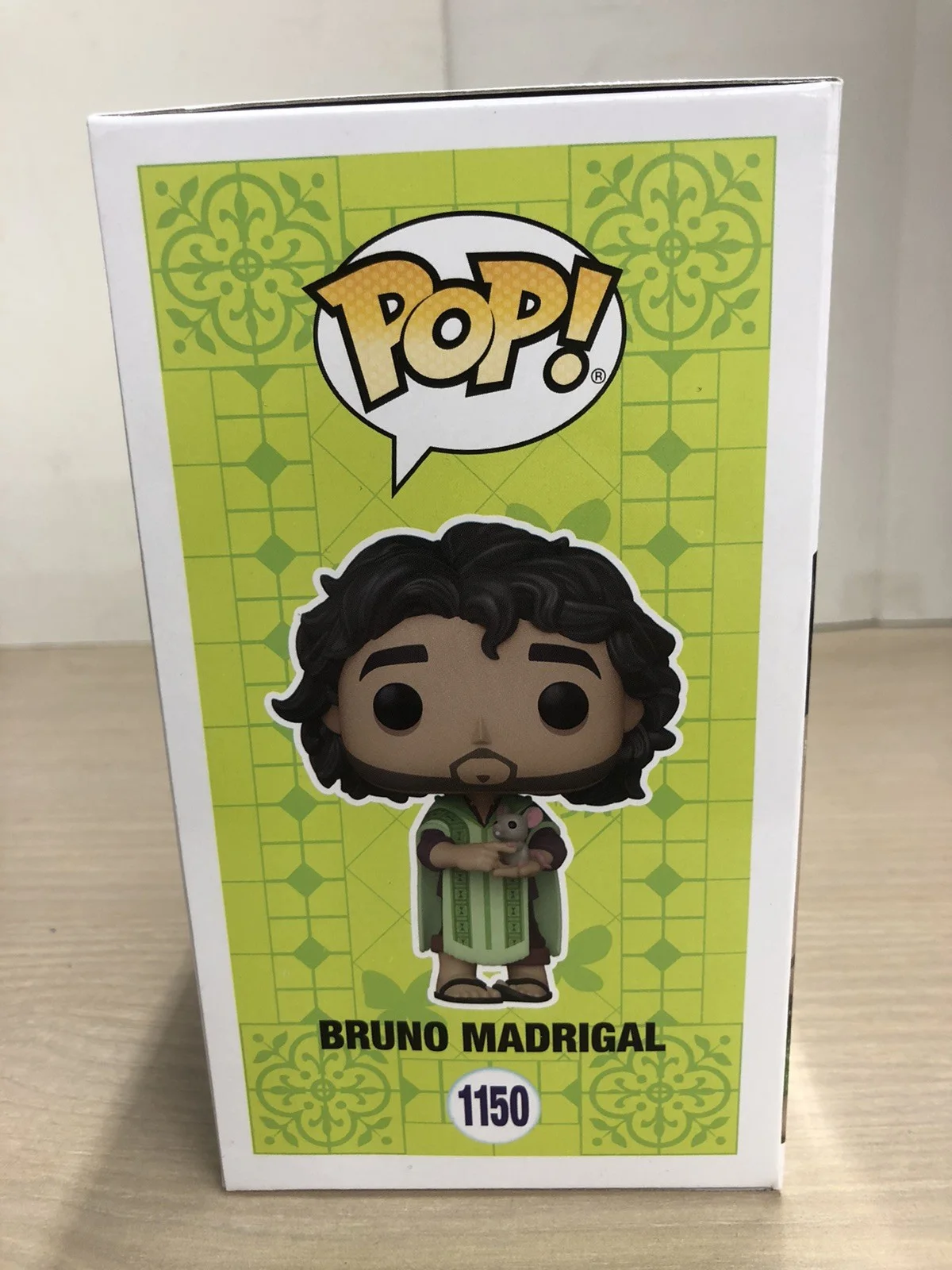 John Leguizamo Signed Funko POP 1150 Bruno Madrigal Disney Encanto NO COA Auto, изображение 5