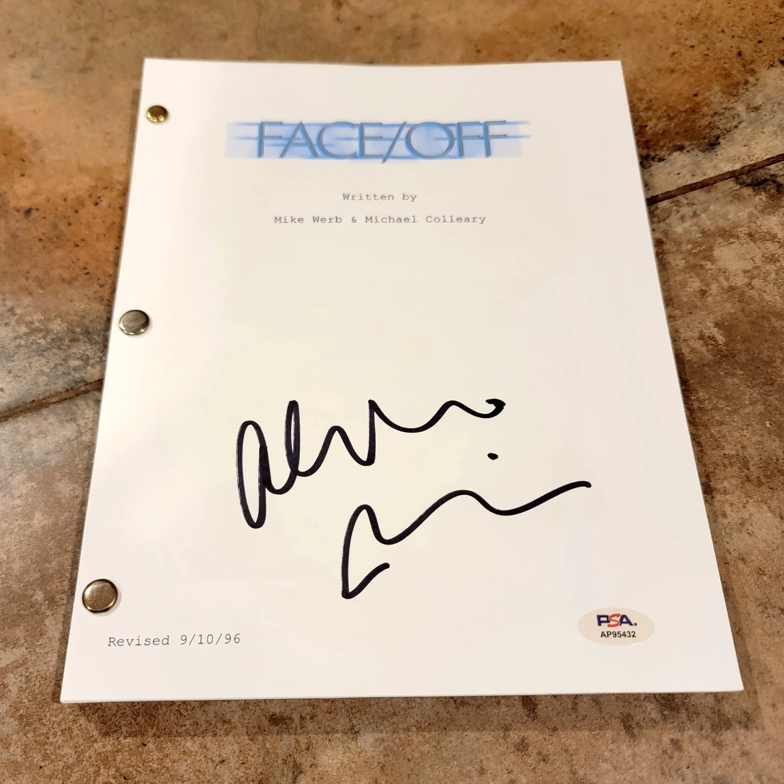 Alessandro Nivola — Alessandro Nivola signed Face/Off script full 126 pages PSA DNA Autograph