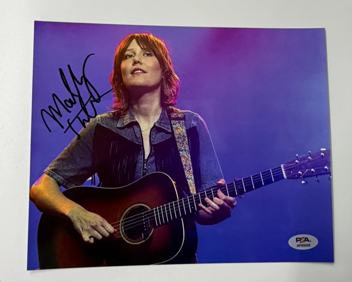 Molly Tuttle Signed 8x10 Photo PSA/DNA COA AP85058 Autographed Auto Bluegrass, изображение 4