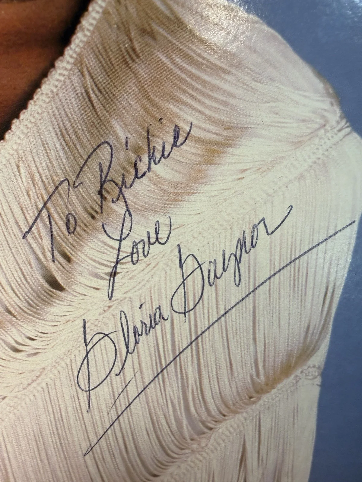 Gloria Gaynor Signed Vinyl Album “Stop In The Name Of Love”, изображение 2