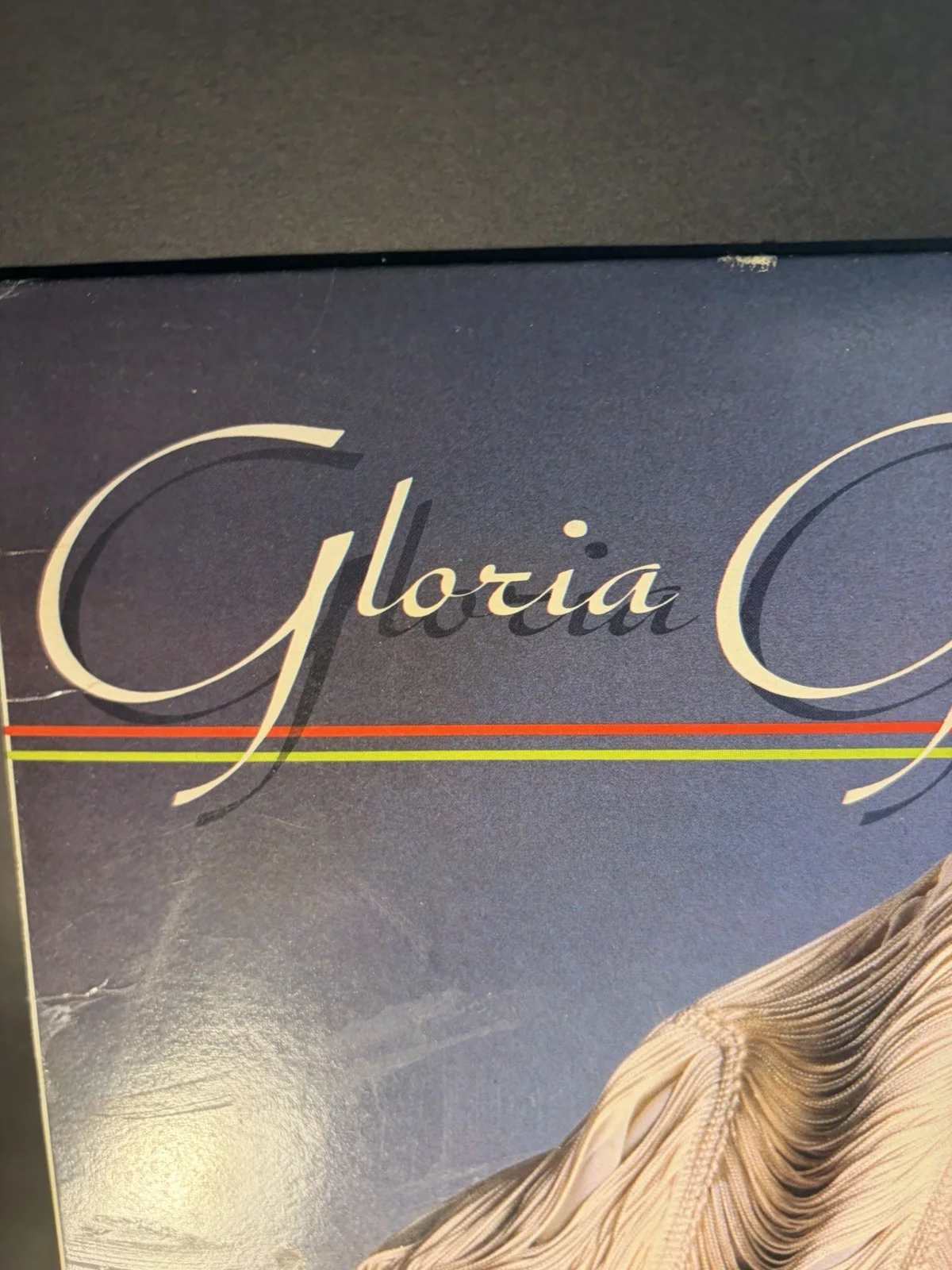 Gloria Gaynor Signed Vinyl Album “Stop In The Name Of Love”, изображение 4