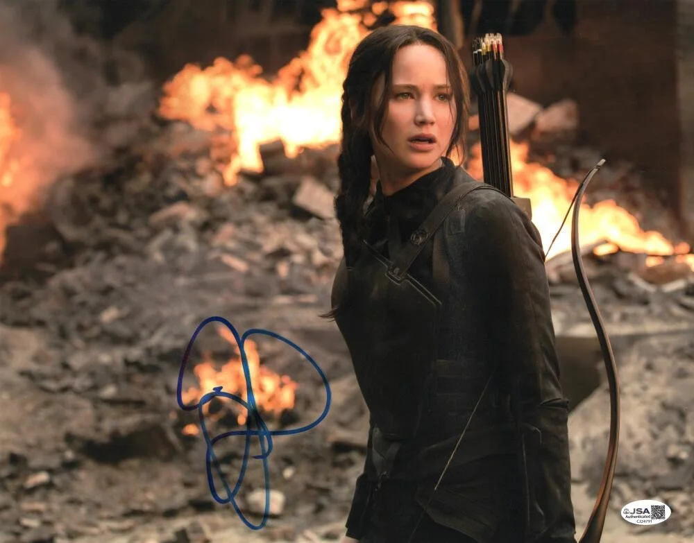 Jennifer Lawrence — Jennifer Lawrence Signed Autograph 11x14 Photo - Young Katniss Everdeen JSA COA