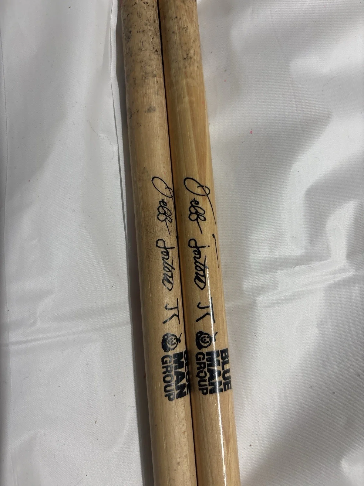 Blue Man Group Signed Drumsticks Rob Torres Autographed Vic Firth 5B By l In K, image 3