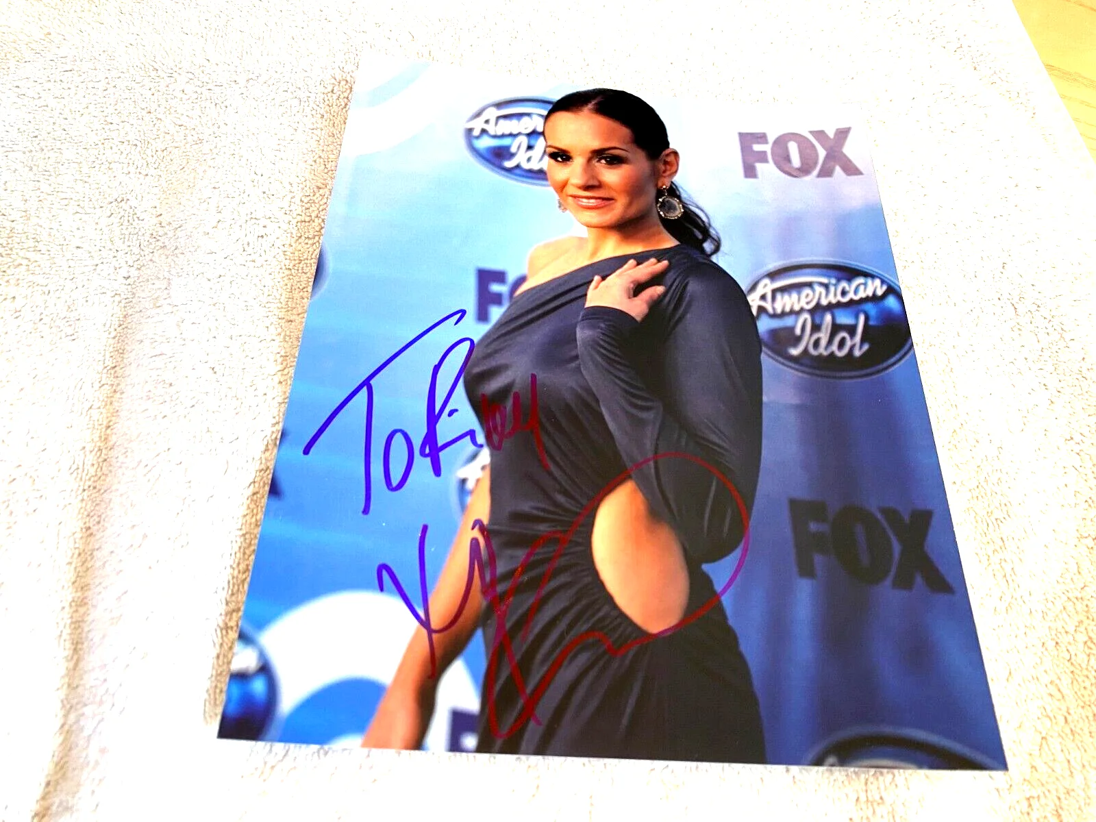 KARA DIOGUARDI — KARA DIOGUARDI (Personalized to Riley) Signed (8x10) Photo, изображение 2