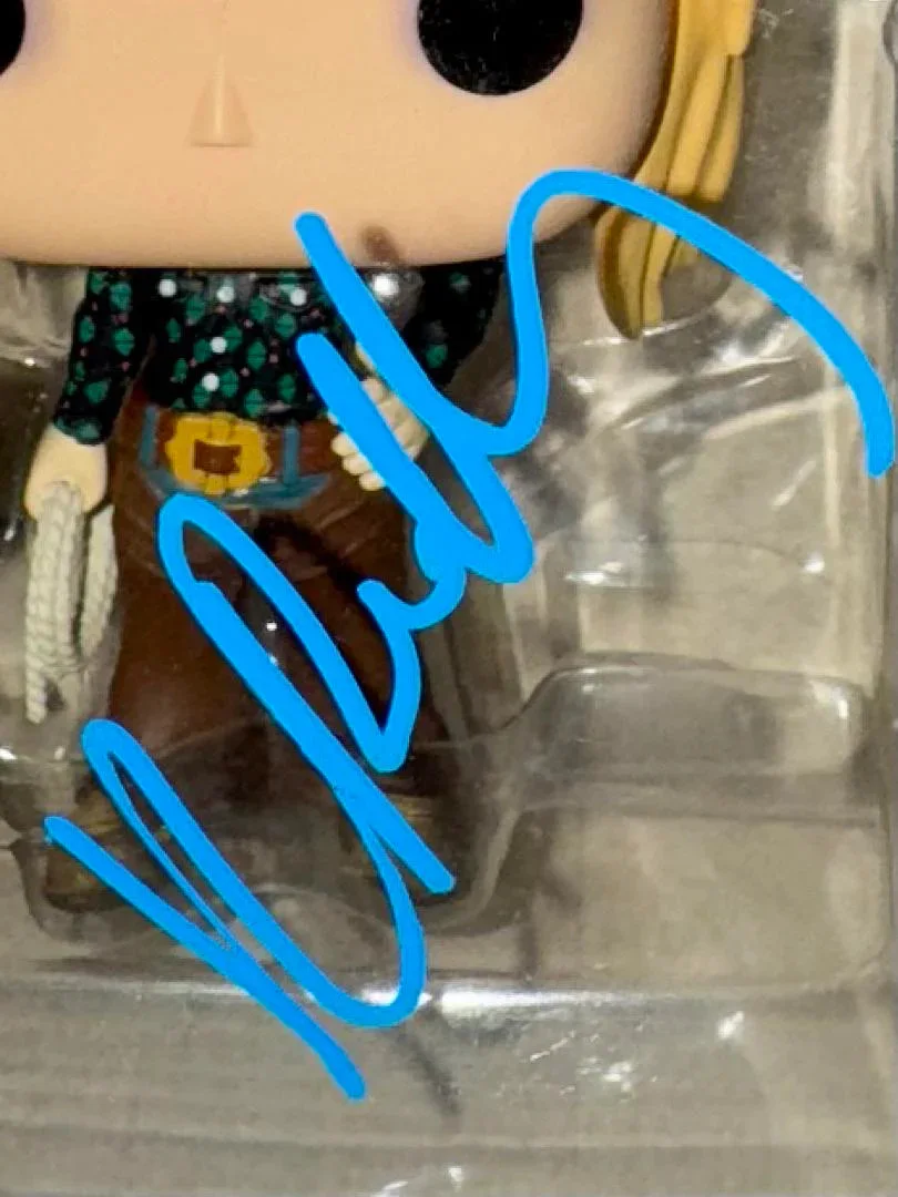 Kelly Reilly Signed Funko Pop #1560 Beth Dutton (Yellowstone) - Beckett COA, image 2
