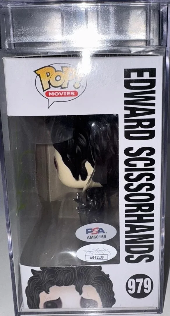 Johnny Depp Signed Funko Pop #979 Edward Scissorhands - JSA & PSA COA #1, изображение 2