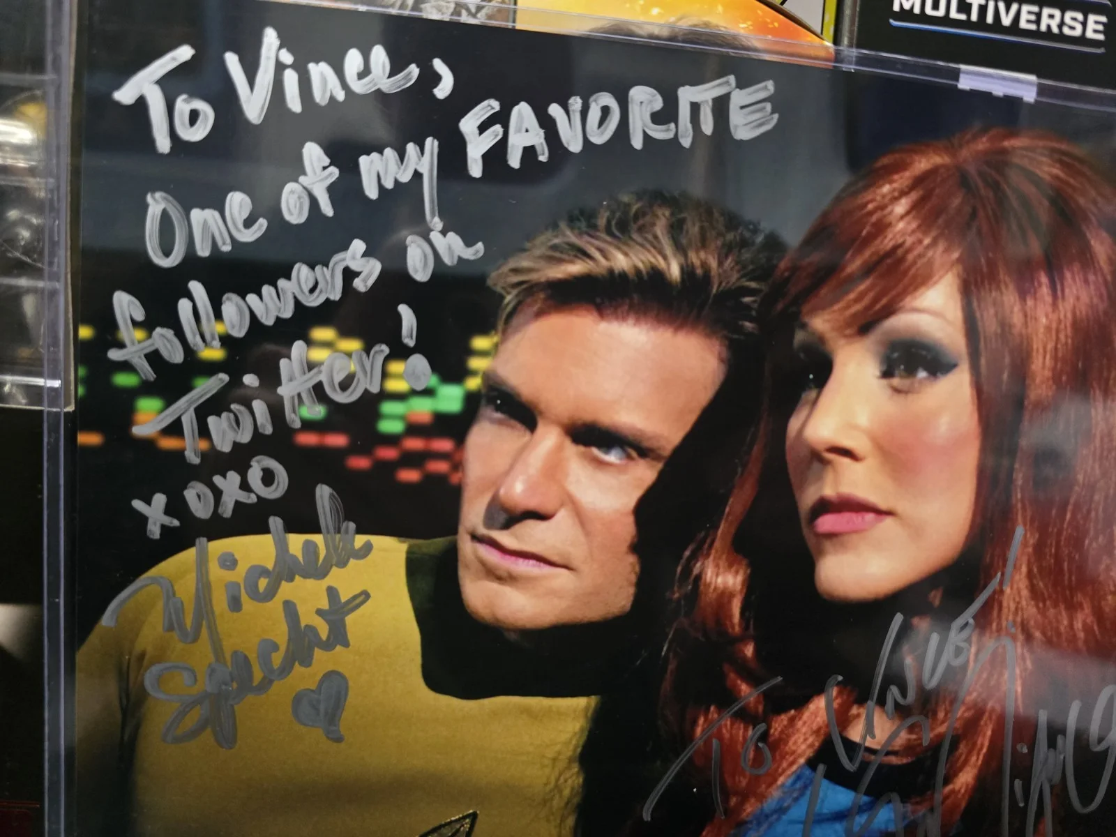Vic Mignogna, Michelle Specht — VIC MIGNOGNA & MICHELLE SPECHT Signed AUTO 8x10 Photo STAR TREK CONTINUES COA, image 2