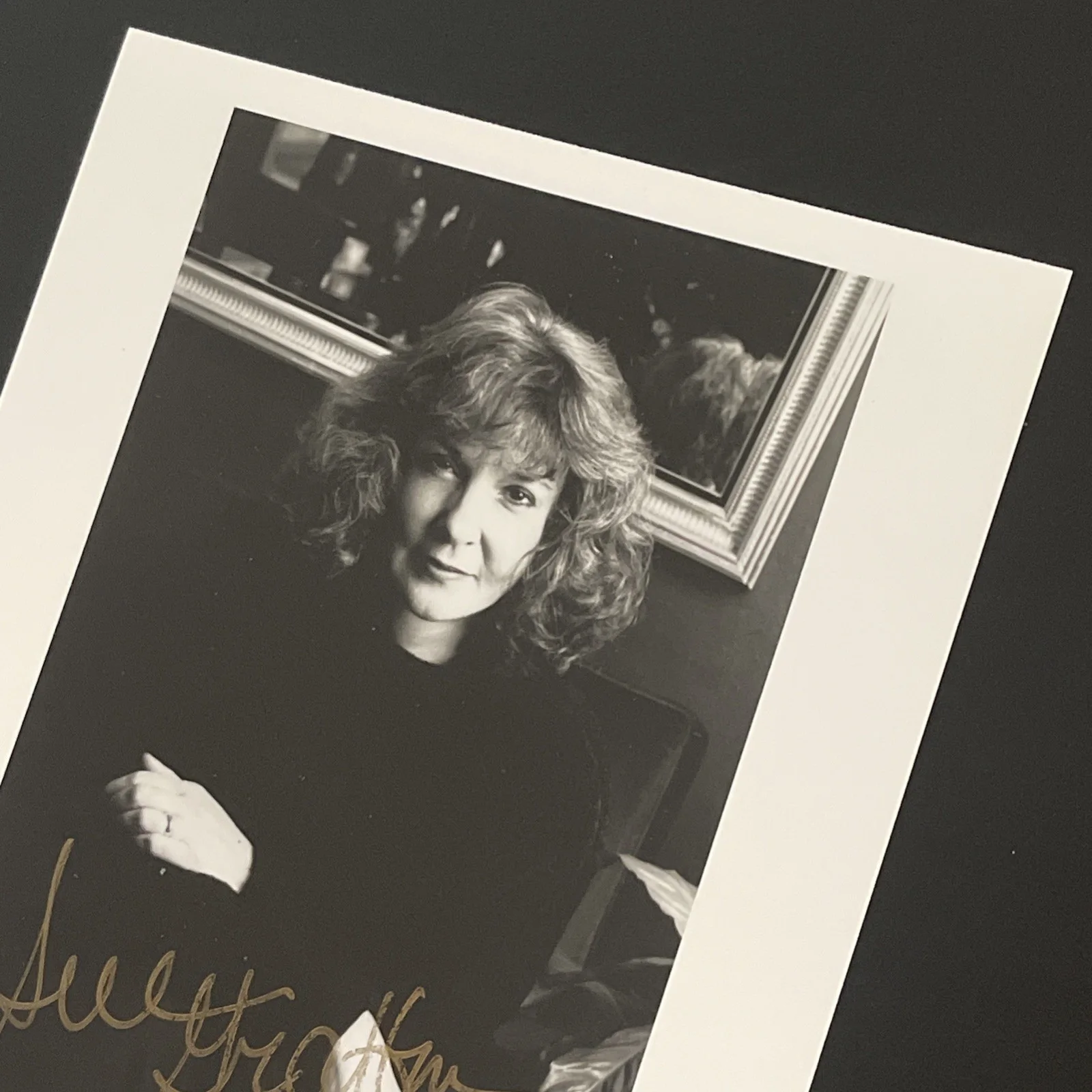SUE GRAFTON K” Is For Killer: Hand Signed Original Celebrity Photo 5 x 7”/ KSK, изображение 3