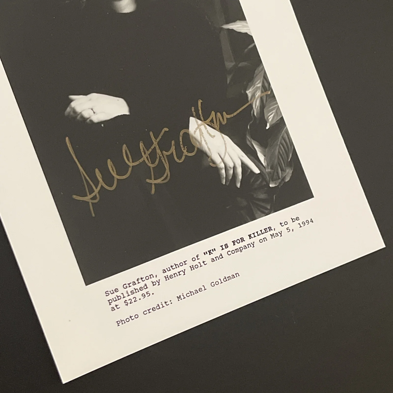 SUE GRAFTON K” Is For Killer: Hand Signed Original Celebrity Photo 5 x 7”/ KSK, изображение 4
