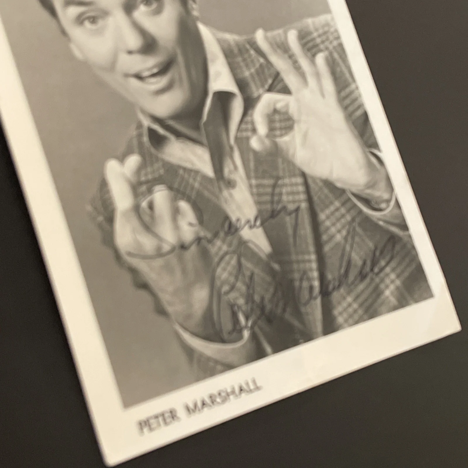 PETER MARSHALL Hollywood Squares: Hand Signed Original Celebrity Photo 5x7” /KSK, изображение 4
