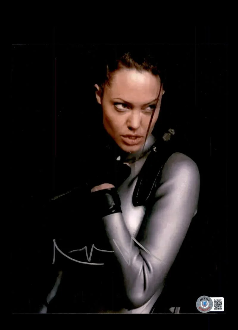 Angelina Jolie — Angelina Jolie Beckett BAS Signed 8x10 Photo Autograph Tomb Raider