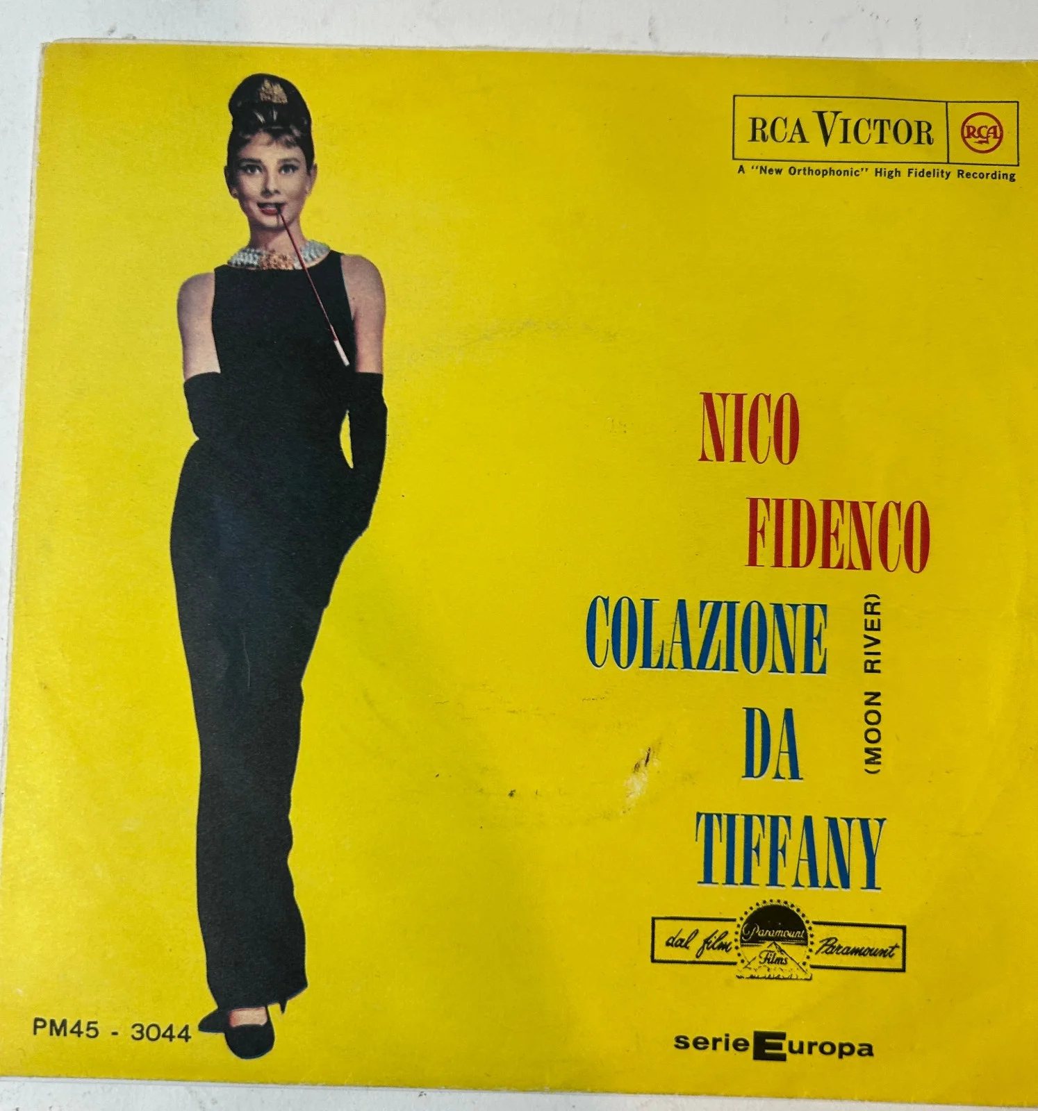 Breakfast At Tiffanys Audrey Heburn related 2 items - 1961 45rpm & 1962 flyer, image 3