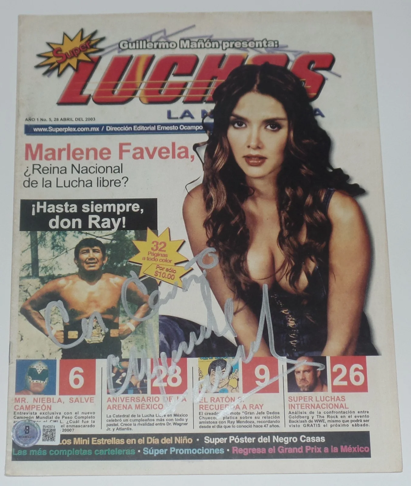 Marlene Favela — MARLENE FAVELA AUTO'D SIGNED 4/28/03 SUPER LUCHAS MAGAZINE BAS COA GATA SALVAJE, image 2