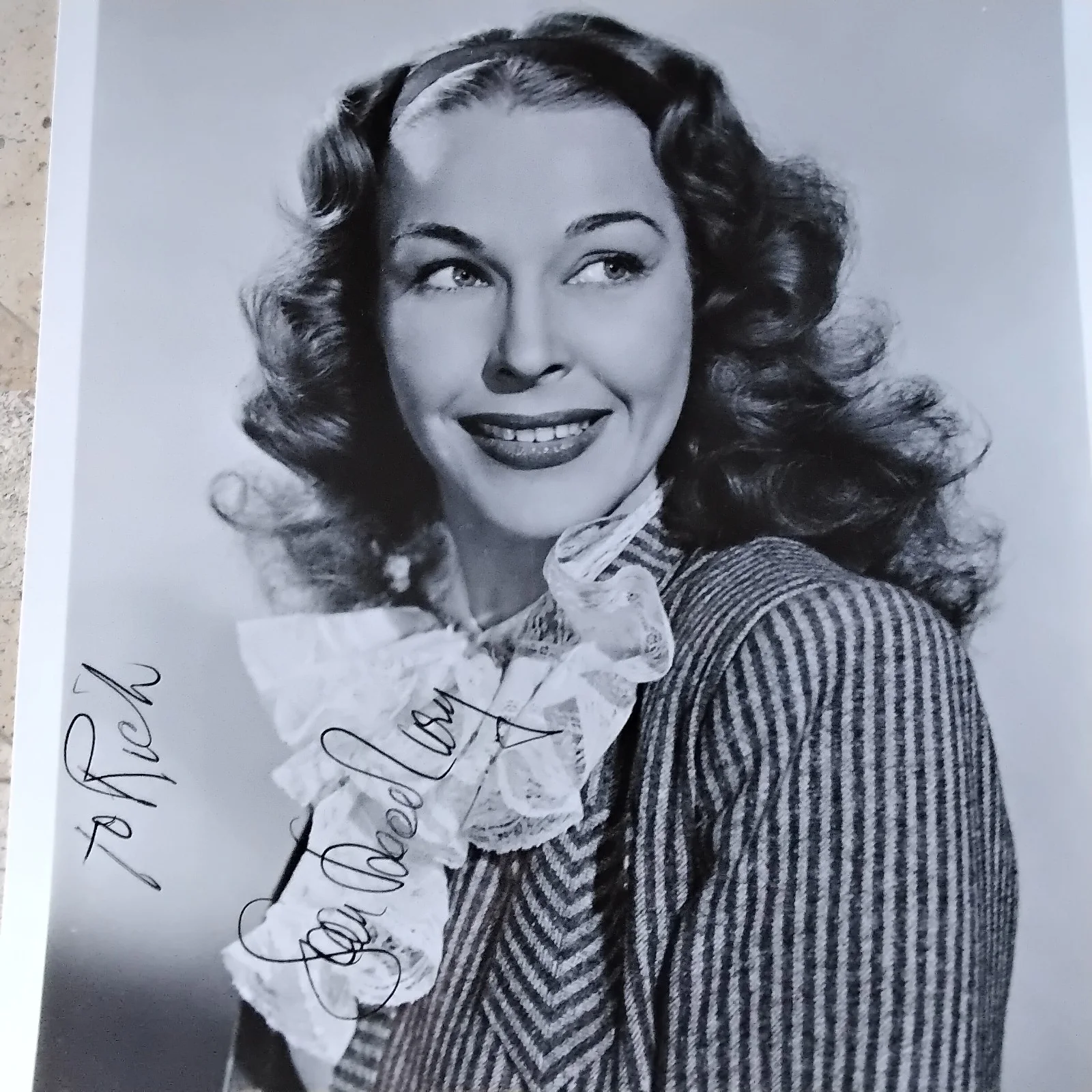 Joan Woodbury SIGNED Photo 30s Movie TV Actress King of Zombies Boston Blackie, изображение 2