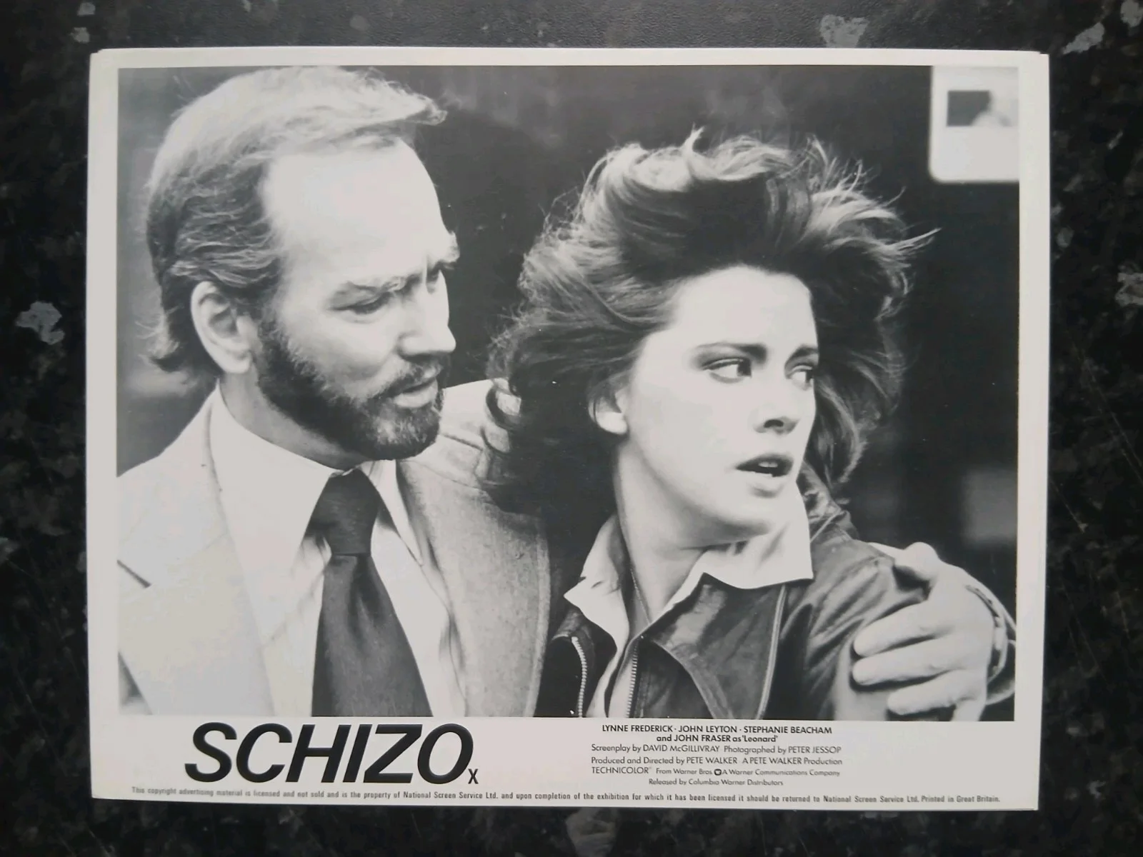 SCHIZO, SET OF 8 LOBBY CARDS. LYNNE FREDERICK. JOHN LEYTON. STEPHANIE BEACHAM, изображение 3