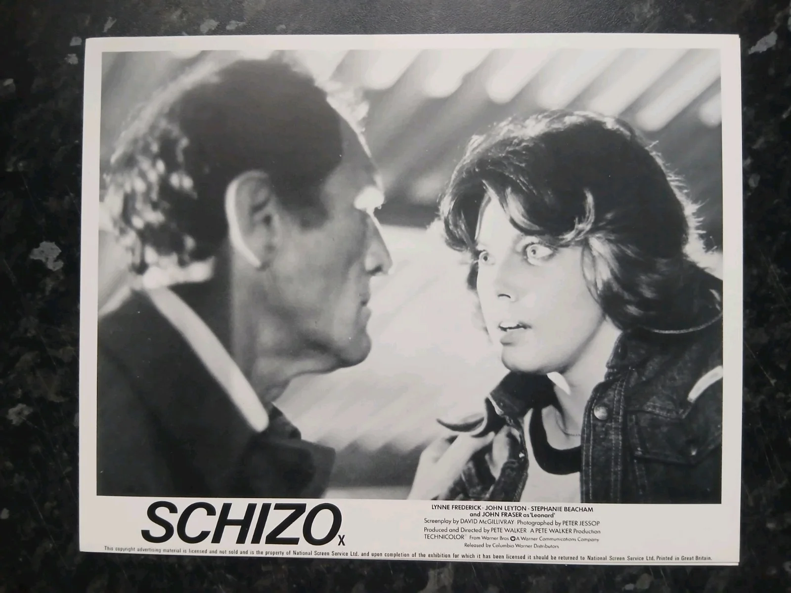 SCHIZO, SET OF 8 LOBBY CARDS. LYNNE FREDERICK. JOHN LEYTON. STEPHANIE BEACHAM, изображение 5