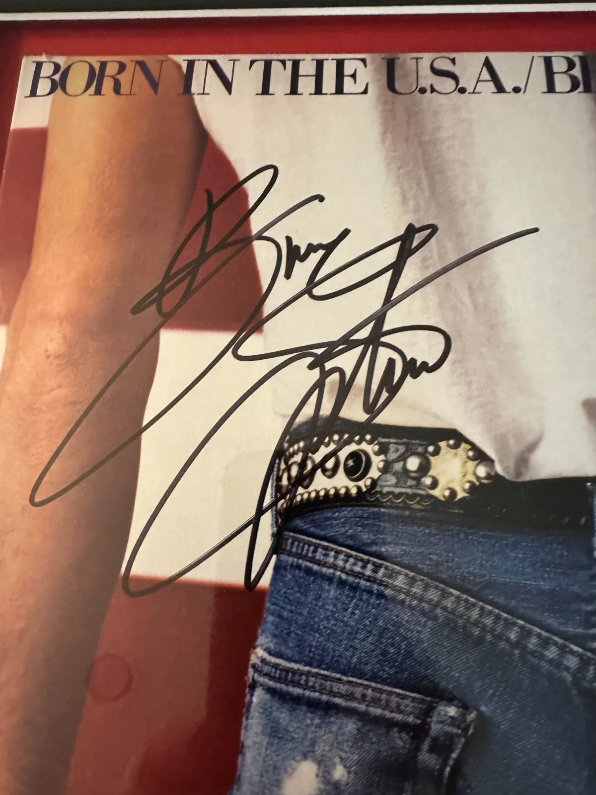 BRUCE SPRINGSTEEN AUTOGRAPHED SIGNED "BORN IN THE USA" ALBUM FRAMED RECORD 30X26, image 4
