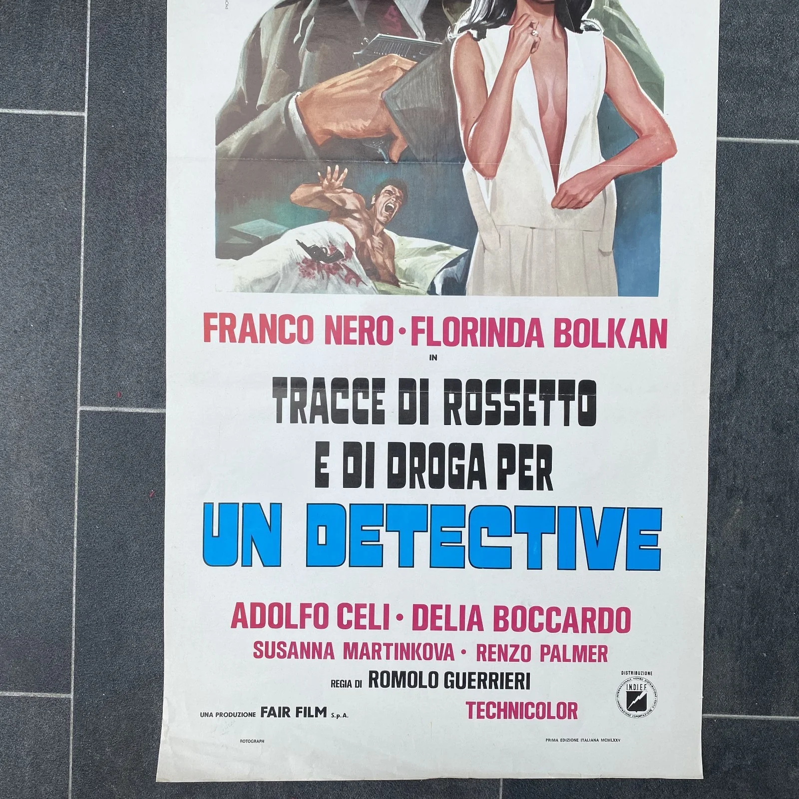 UN DETECTIVE - Original Italian Locandina poster (1975) Police/Crime FRANCO NERO, изображение 3