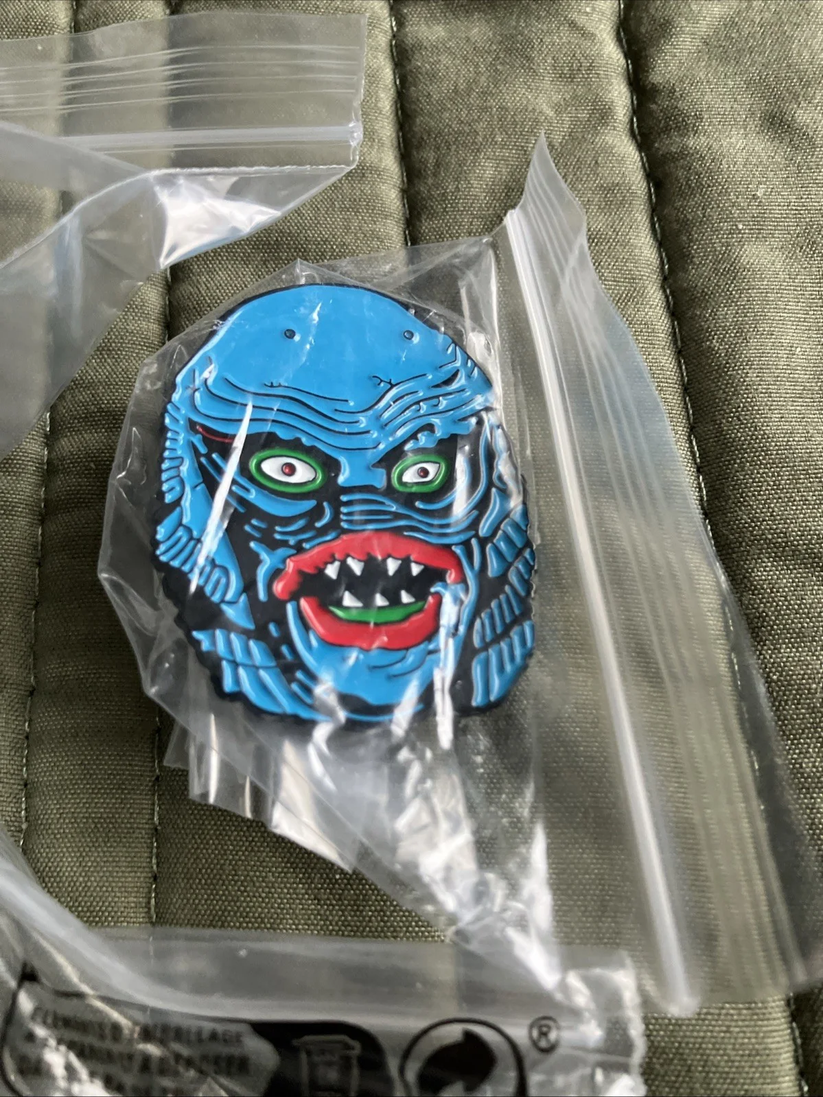 Universal Monsters 6 Large Badges Great Item, image 3