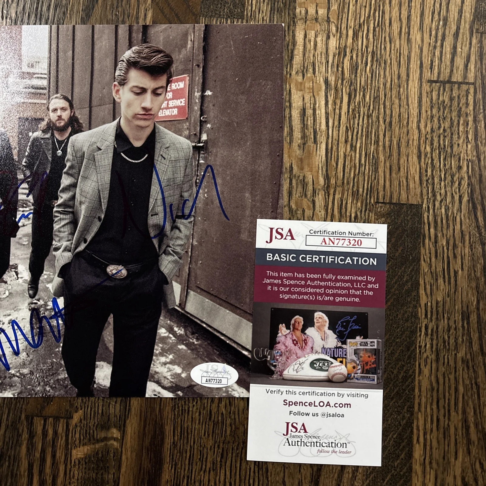 Arctic Monkeys Full Band Signed 8x10 JSA COA, image 2