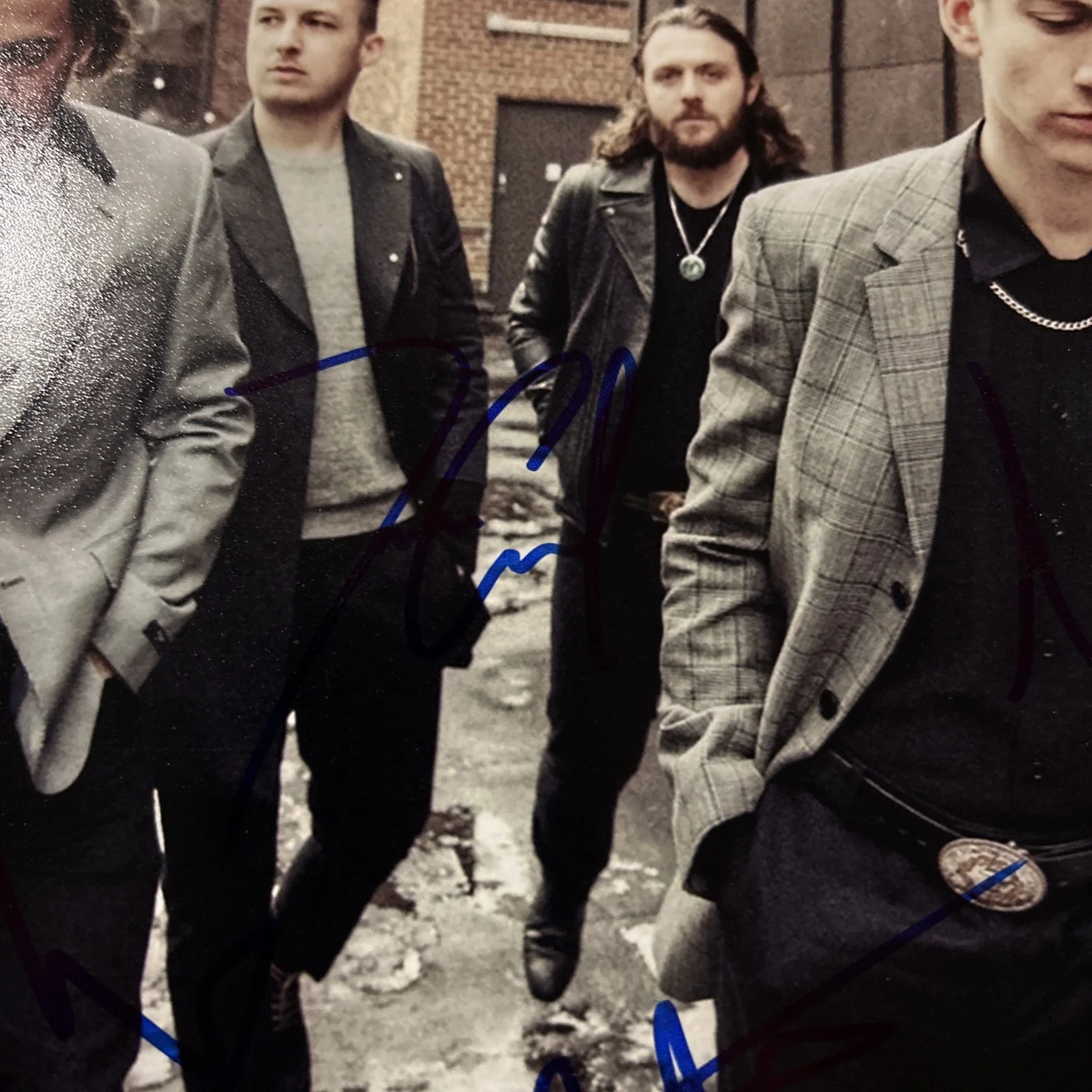 Arctic Monkeys Full Band Signed 8x10 JSA COA, image 3