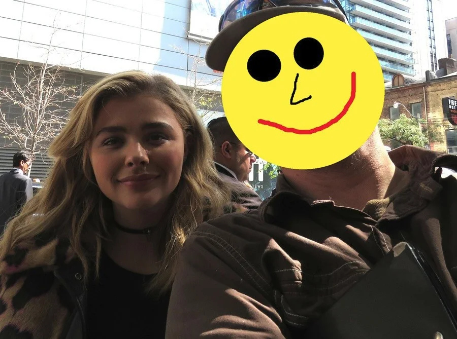 Chloe Grace Moretz — Chloe Grace Moretz signed Kick Ass 2 8x10 Mindy MacReady Hit Girl photo, image 2