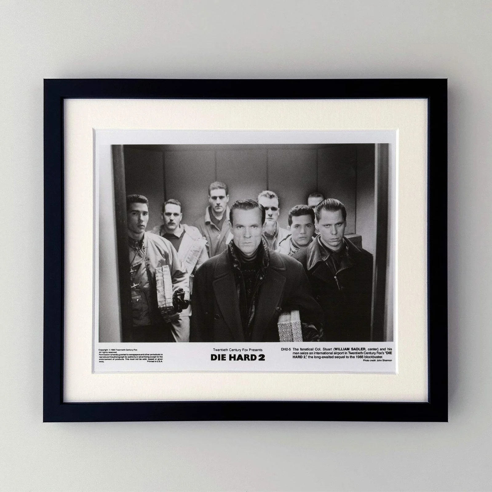 Die Hard 2 (1990) Press Publicity Still - Framed, image 2