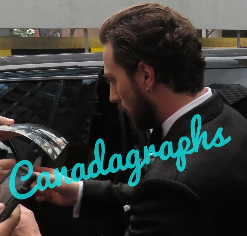 James Badge Dale — Aaron Taylor Johnson signed Avengers Age Of Ultron 8x10 Quicksilver photo, изображение 2