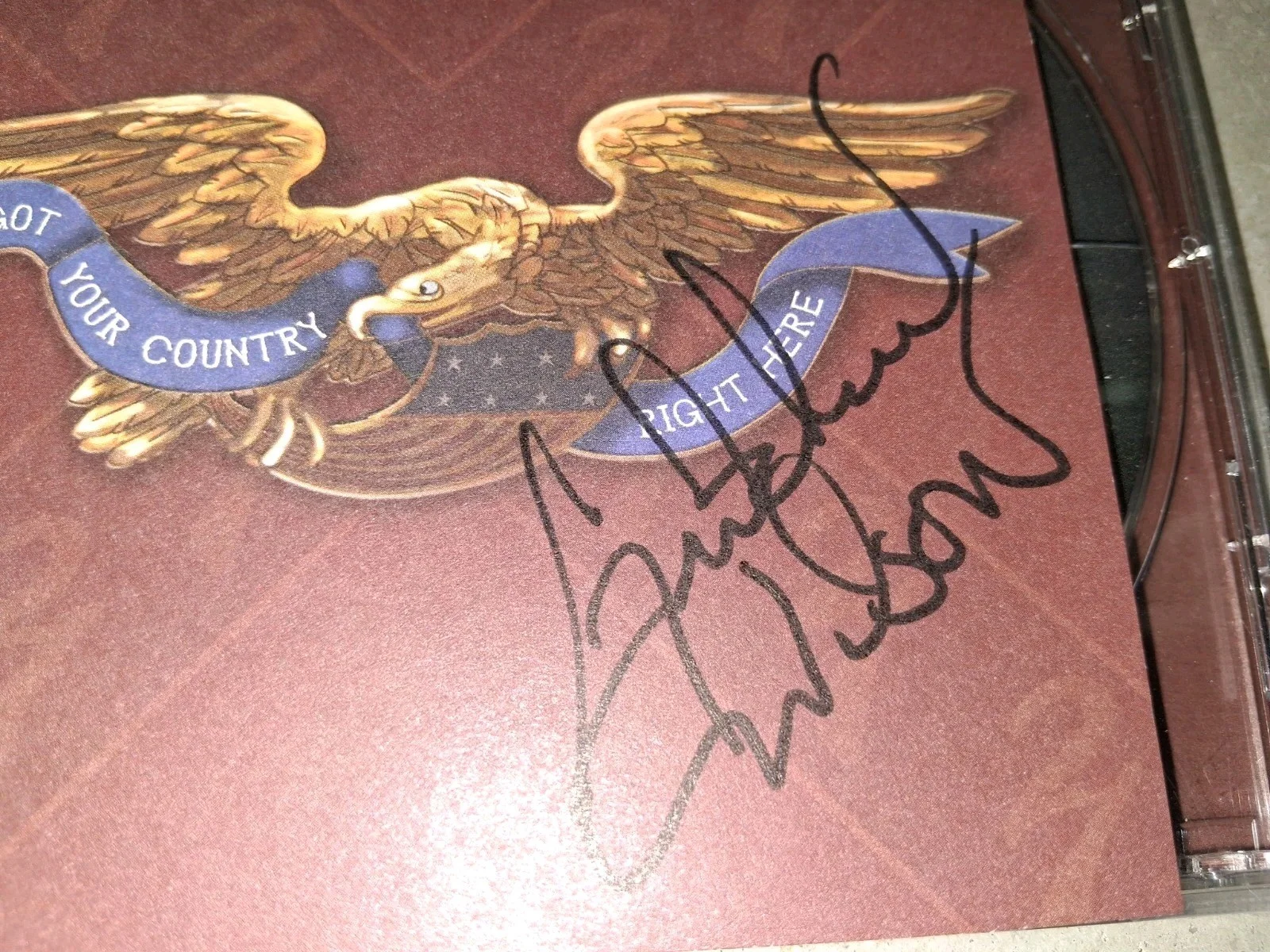 Gretchen Wilson I Got Your Country Right Here Signed Original CD & Booklet, изображение 2