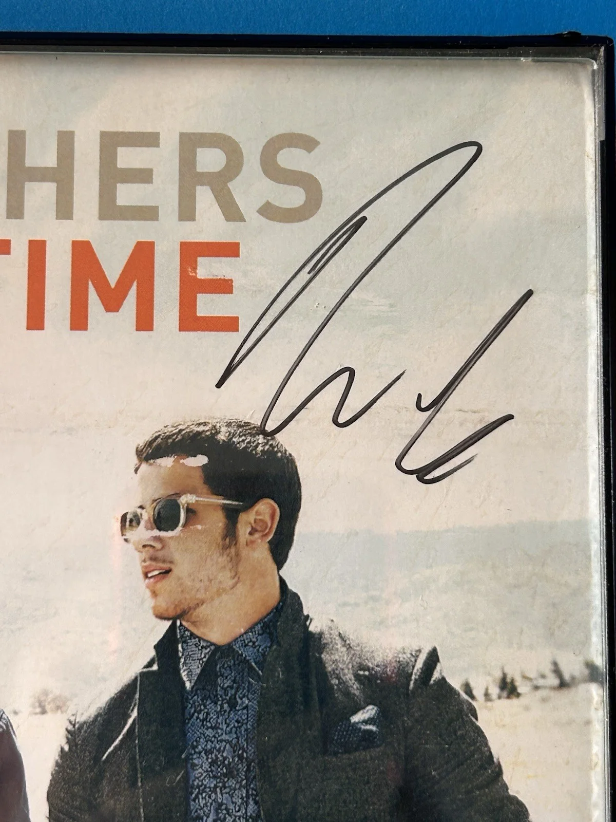 Joe Jonas, Kevin Jonas, Nick Jonas — Jonas Brothers Autographed Signed photo for road crew only Framed, image 4