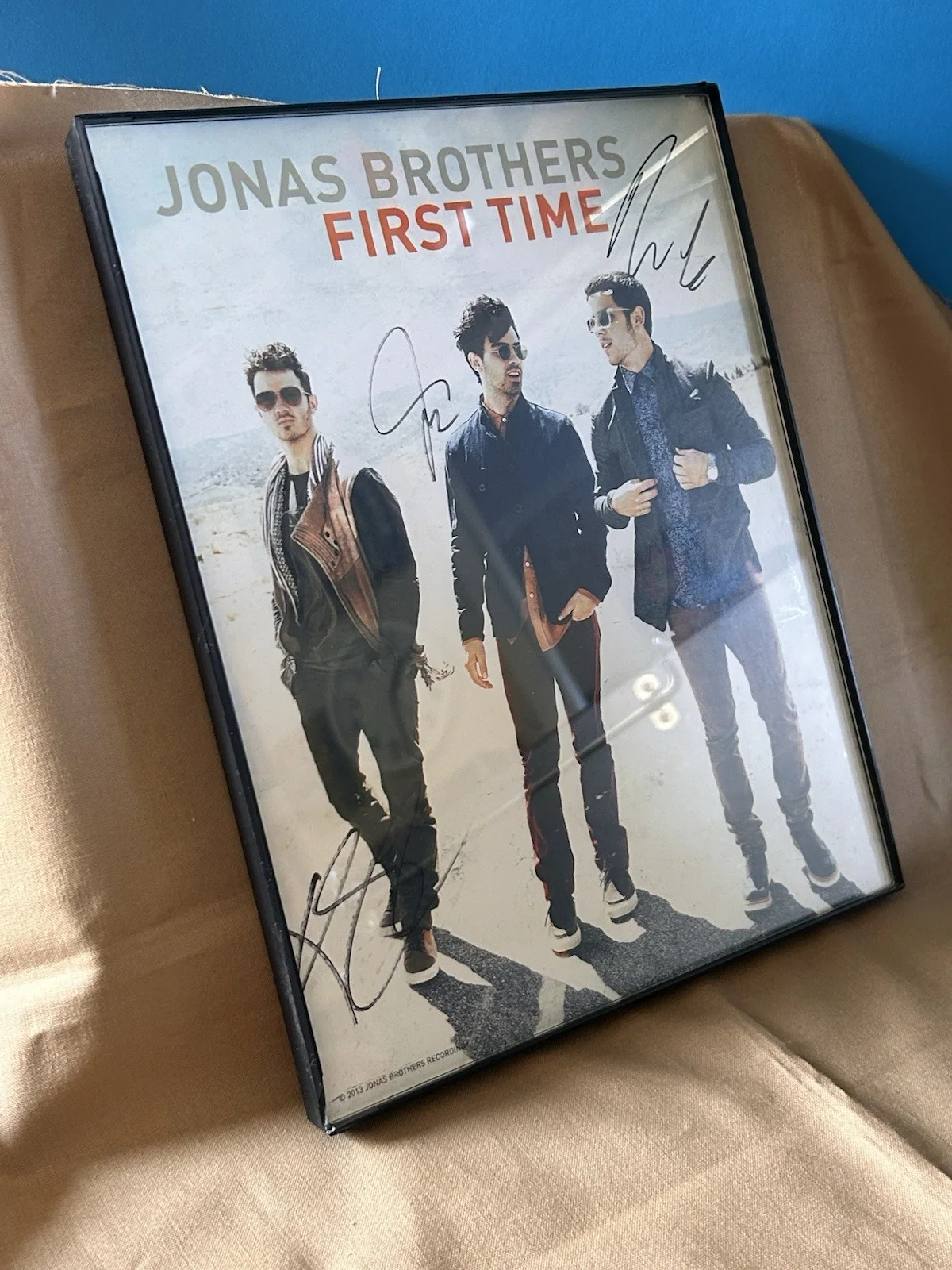 Joe Jonas, Kevin Jonas, Nick Jonas — Jonas Brothers Autographed Signed photo for road crew only Framed, image 5
