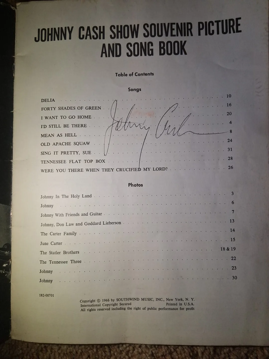 Johnny Cash Show Souvenir Picture And Songbook Autographed By Johnny Cash, изображение 2