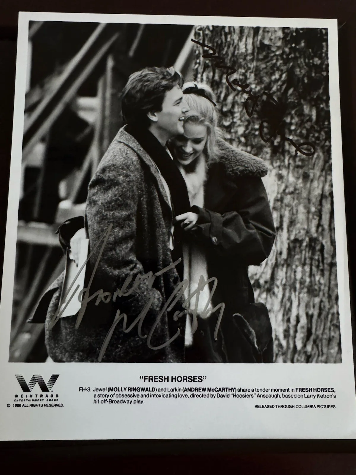 Signed Photo Molly Ringwald & Andrew McCarthy Fresh Horses 8x10, изображение 3