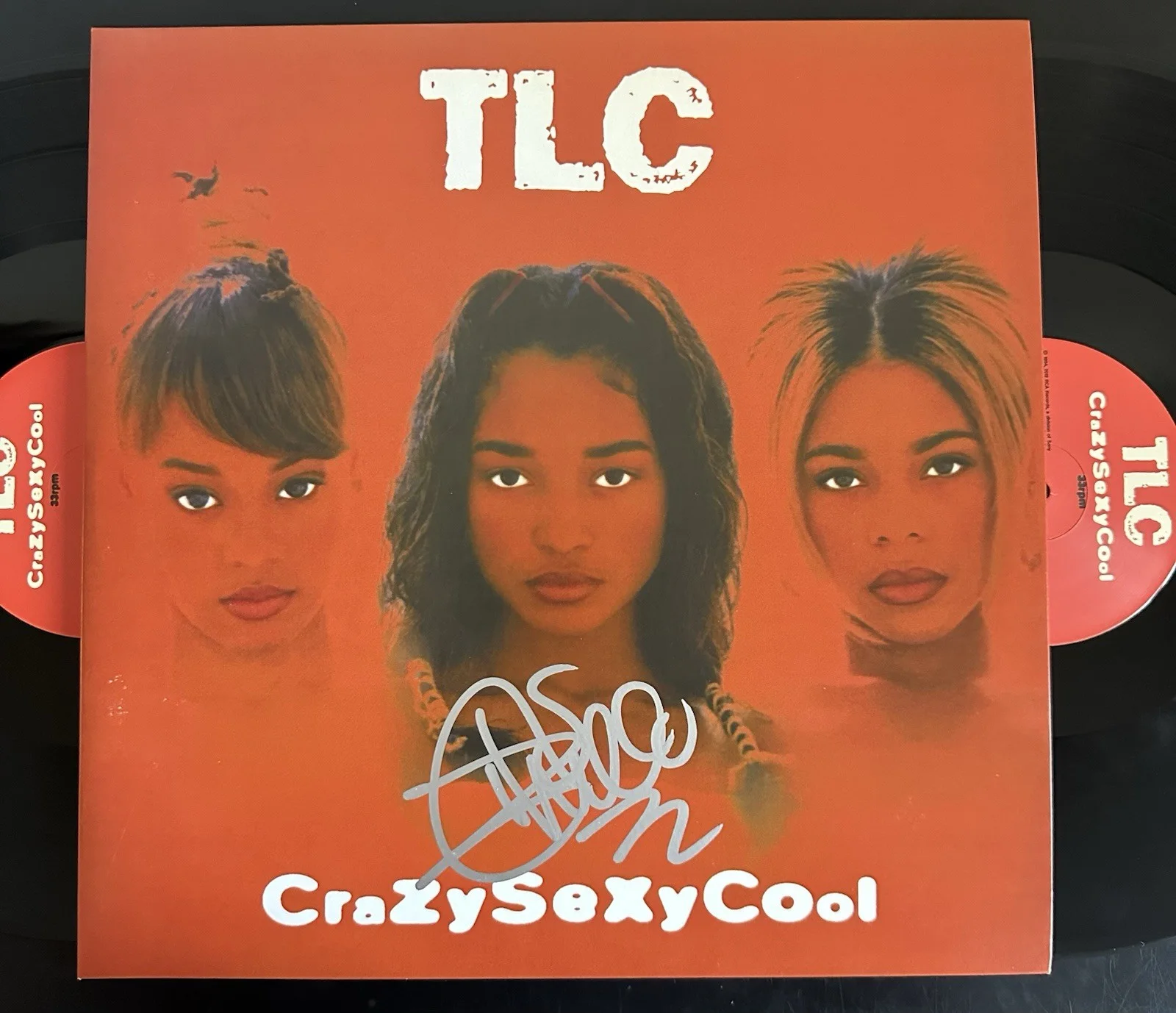 CHILLI SIGNED TLC CRAZYSEXYCOOL VINYL RECORD ALBUM LP JSA AUTHENTICATED, image 2