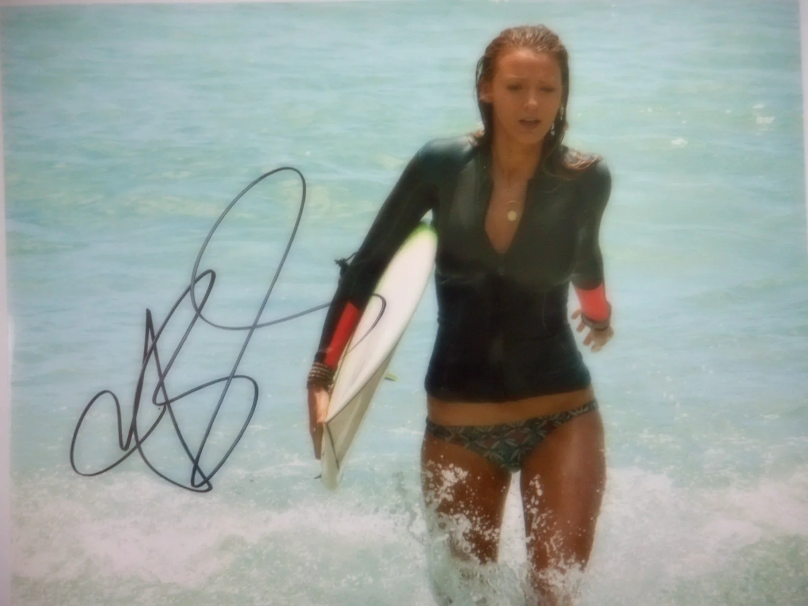 Blake Lively — Blake Lively signed THE SHALLOWS Beach Surf BEAUTIFUL 8x10 Photo COA & #d Holo