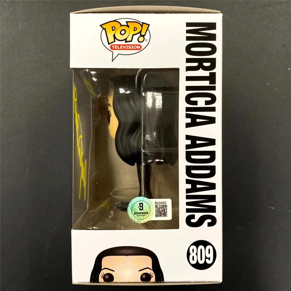 Anjelica Huston signed Morticia Addams Funko Pop! 809 autograph (B) Beckett BAS, изображение 2
