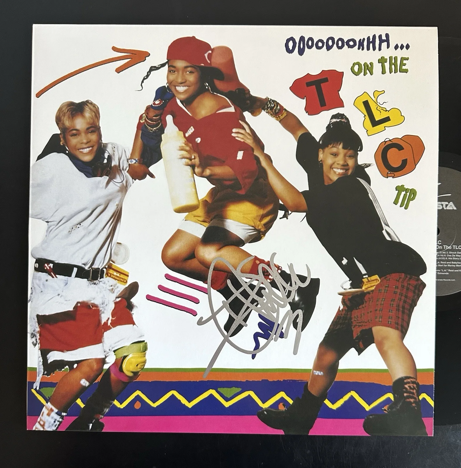 CHILLI SIGNED TLC OOOOOOOHHH… ON THE TLC TIP VINYL RECORD ALBUM LP JSA COA, image 2